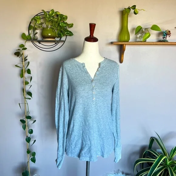 LL Bean Gray Button Up Long Sleeved Shirt Undershirt Athletic Comfy Shirt - Picture 1 of 3